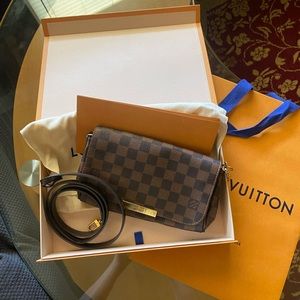 Louis Vuitton Damier Ebene Favorite PM